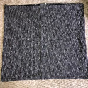 Lululemon Viscay Scarf , charcoal grey